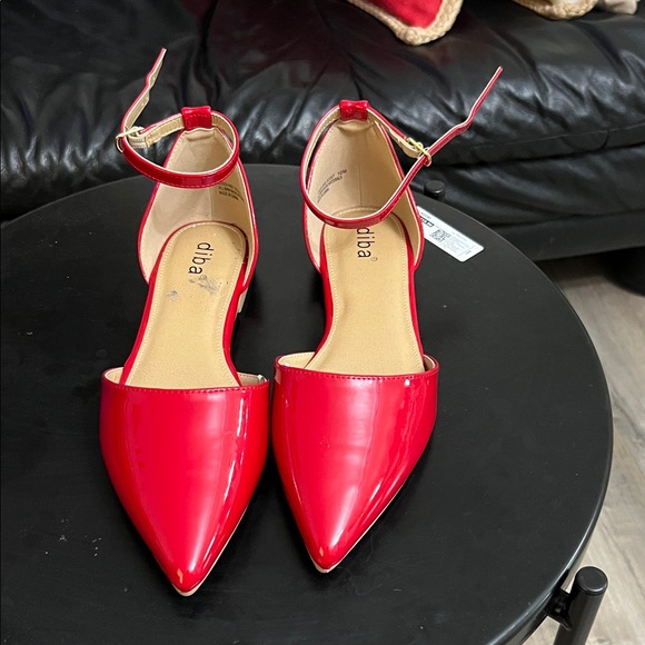 Diba Women's Bold Red Pointed Heels - Picture 1 of 7